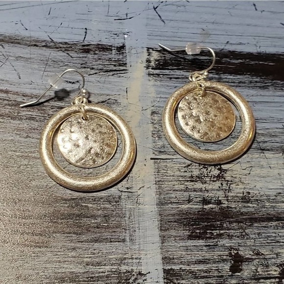 Lucky brand boho silver tone dangly earrings new!!! - Picture 3 of 5